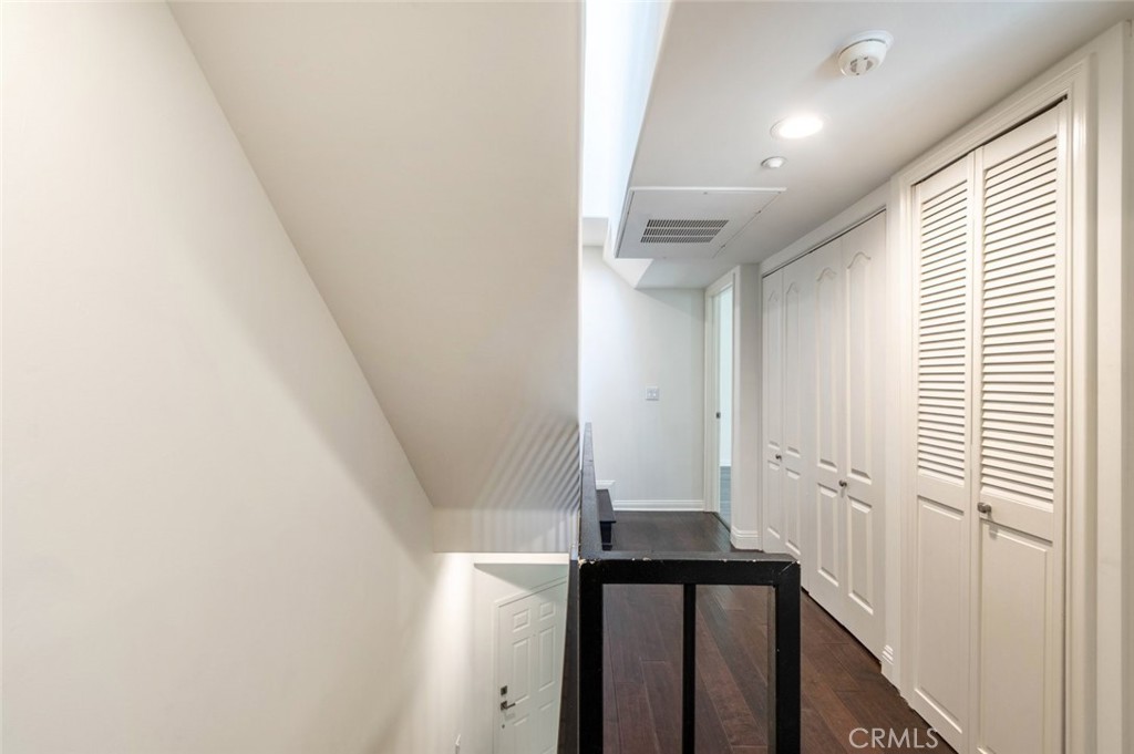 1201 Viola Avenue 103 Property Photo 22