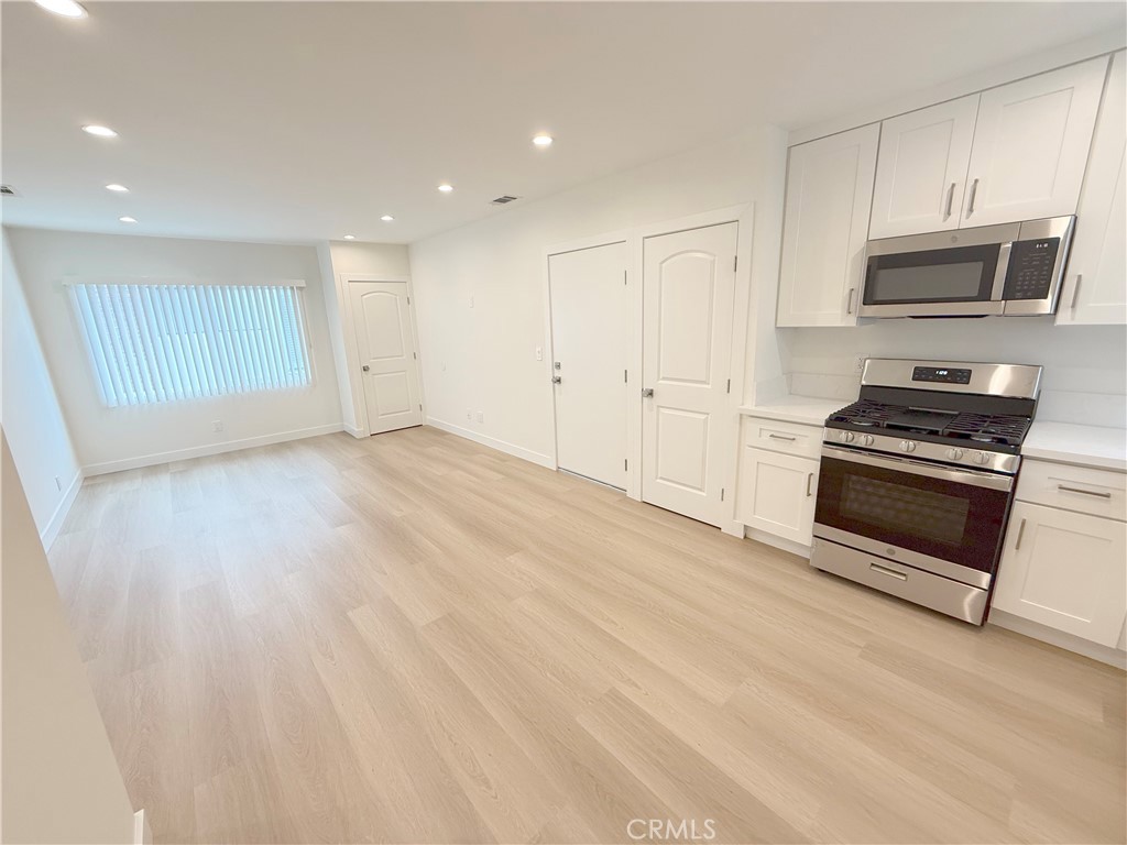 1235 N. Brand Blvd Property Photo 5