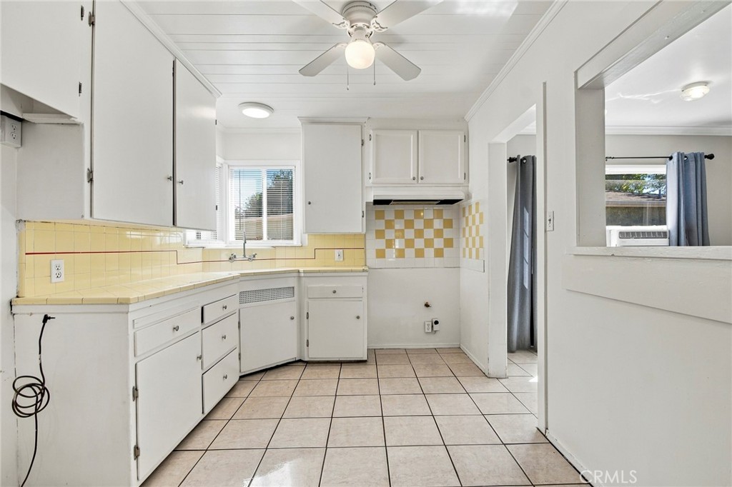 203 Benrud Street Property Photo 12