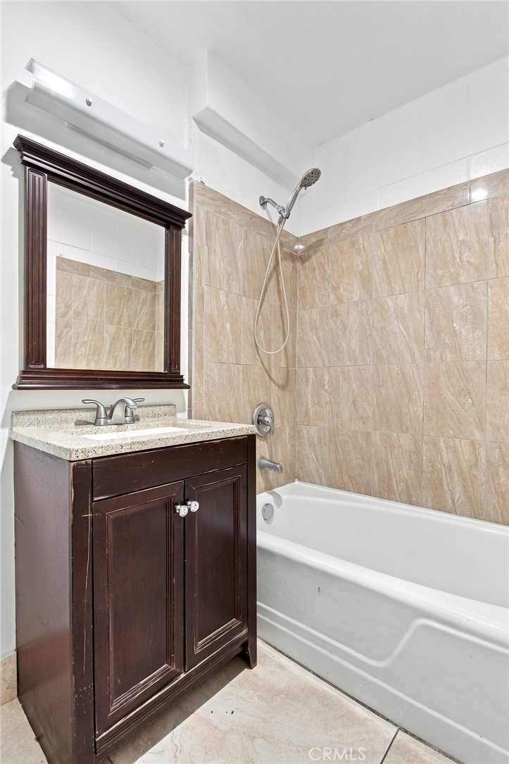 203 Benrud Street Property Photo 19
