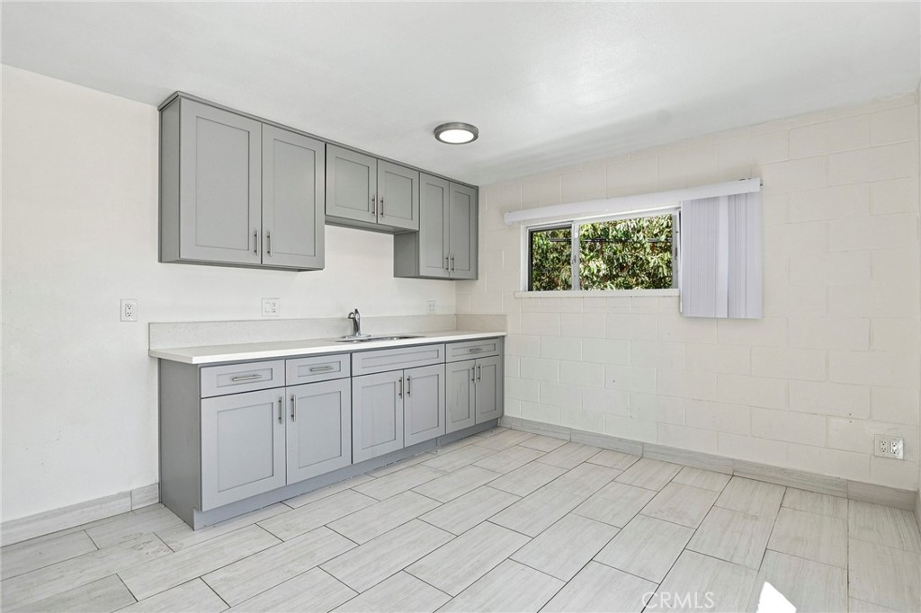 203 Benrud Street Property Photo 24