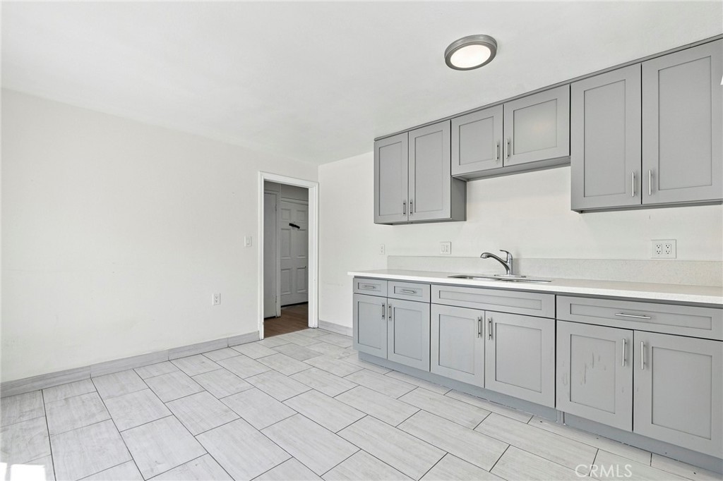 203 Benrud Street Property Photo 25