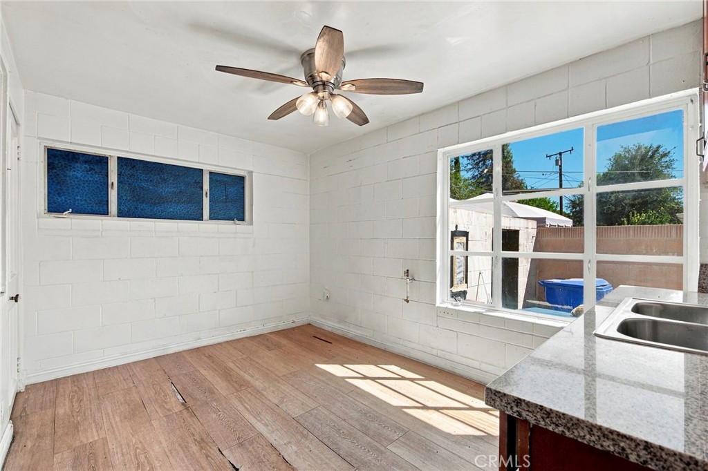 203 Benrud Street Property Photo 33