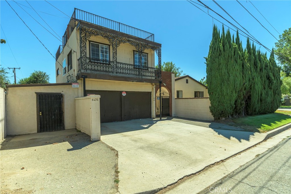 203 Benrud Street Property Photo 44