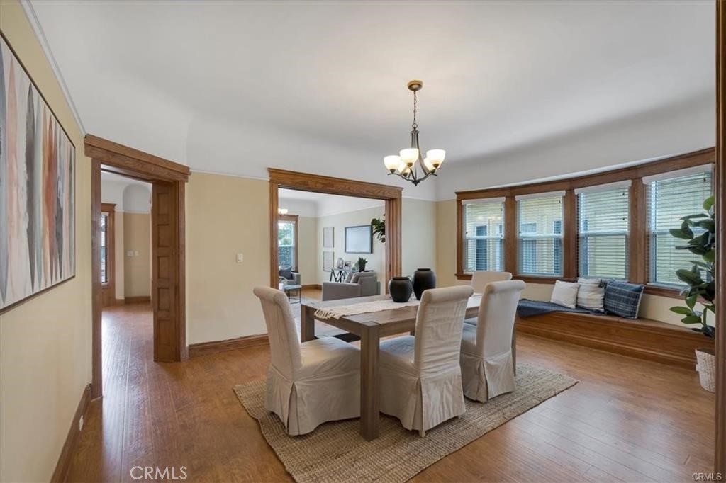 2913 Brighton Avenue Property Photo 3