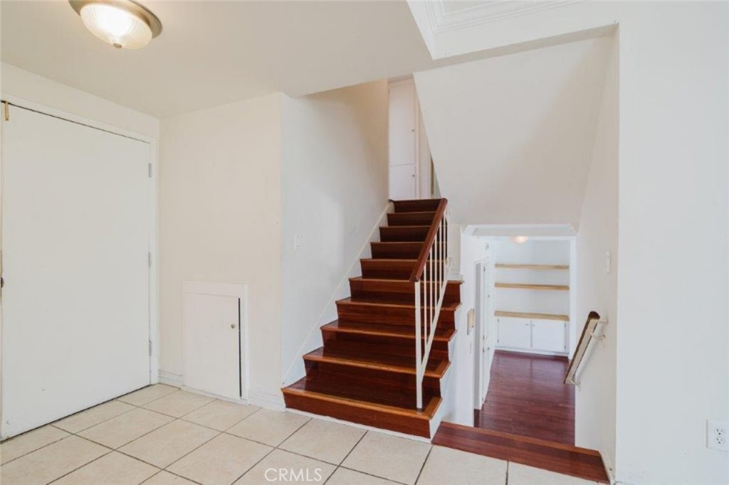 1755 Sunny Heights Drive Property Photo 16