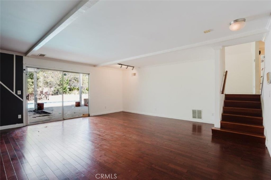 1755 Sunny Heights Drive Property Photo 19