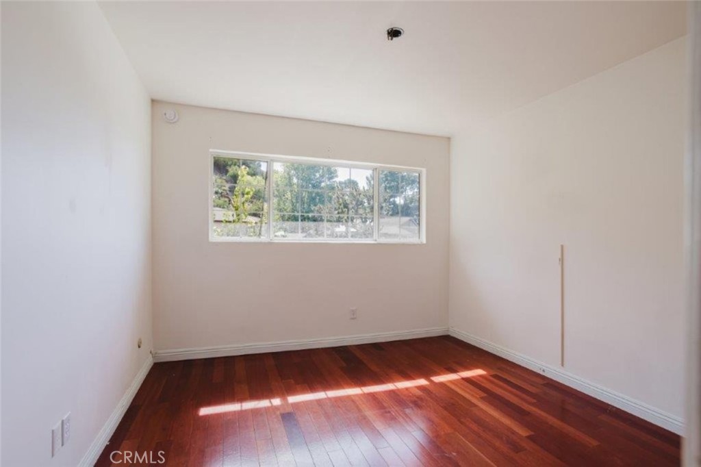 1755 Sunny Heights Drive Property Photo 28