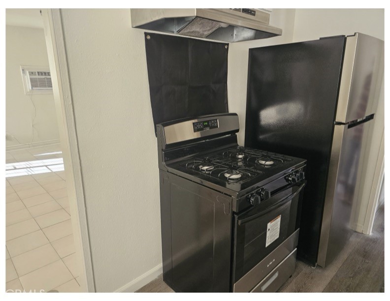 305 Geneva Street Property Photo 5