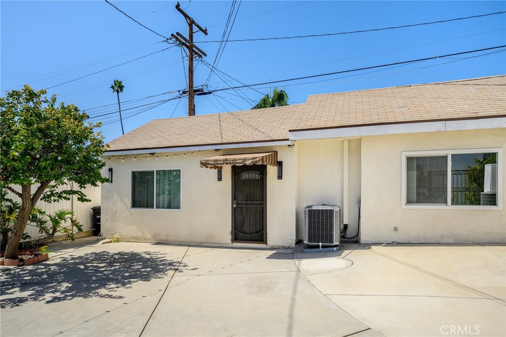 1020 Olmsted A Property Photo 2