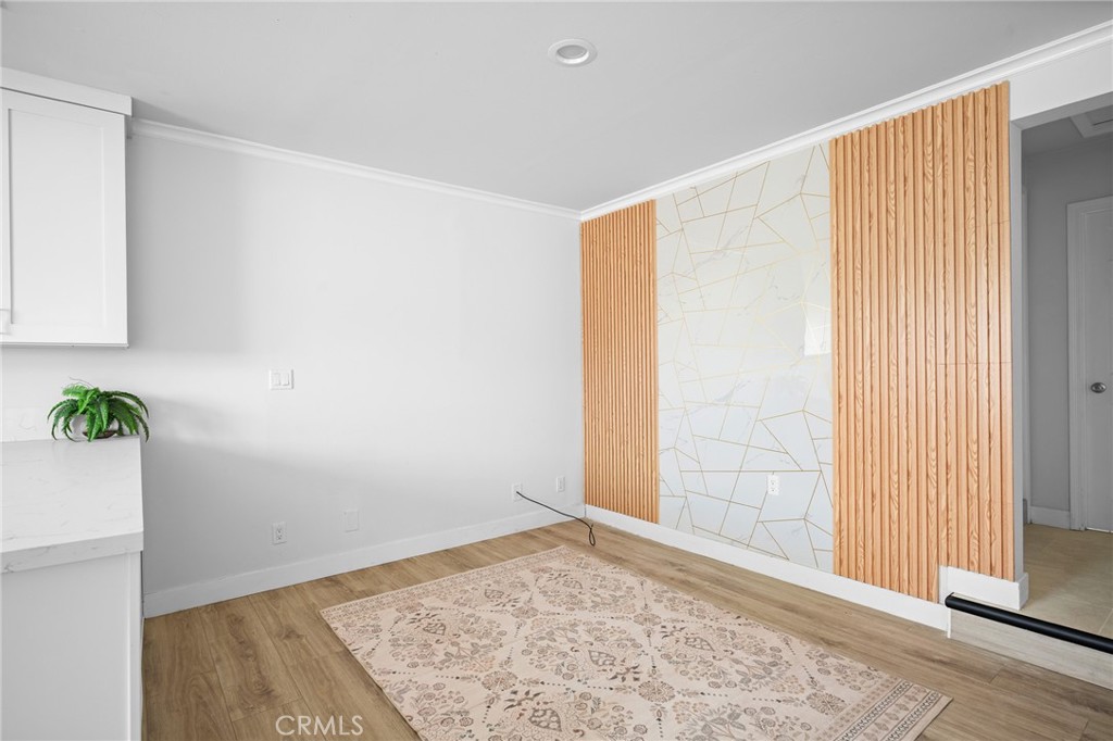 1020 Olmsted A Property Photo 6