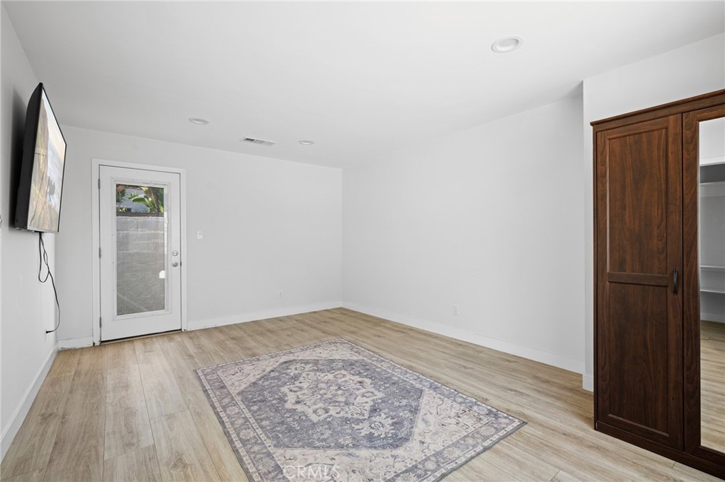 1020 Olmsted A Property Photo 11