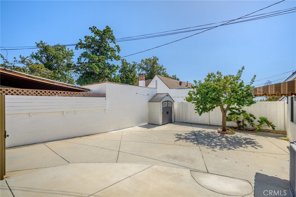 1020 Olmsted A Property Photo 15