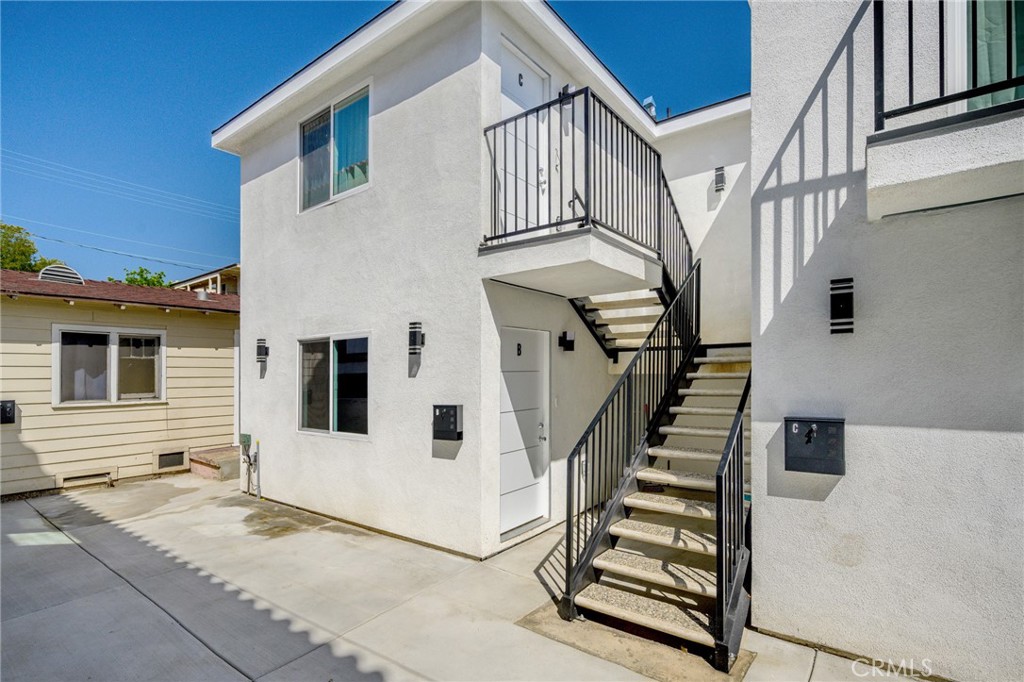 1025 Linden Avenue B Property Photo 20