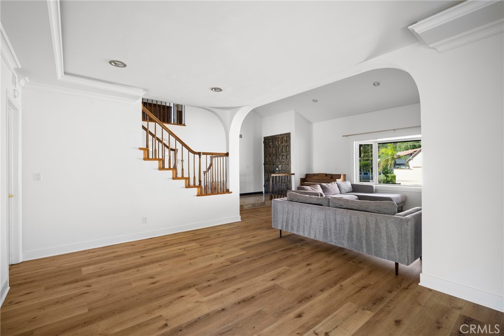 18536 Brymer Street Property Photo 9
