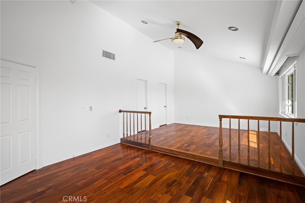 18536 Brymer Street Property Photo 24
