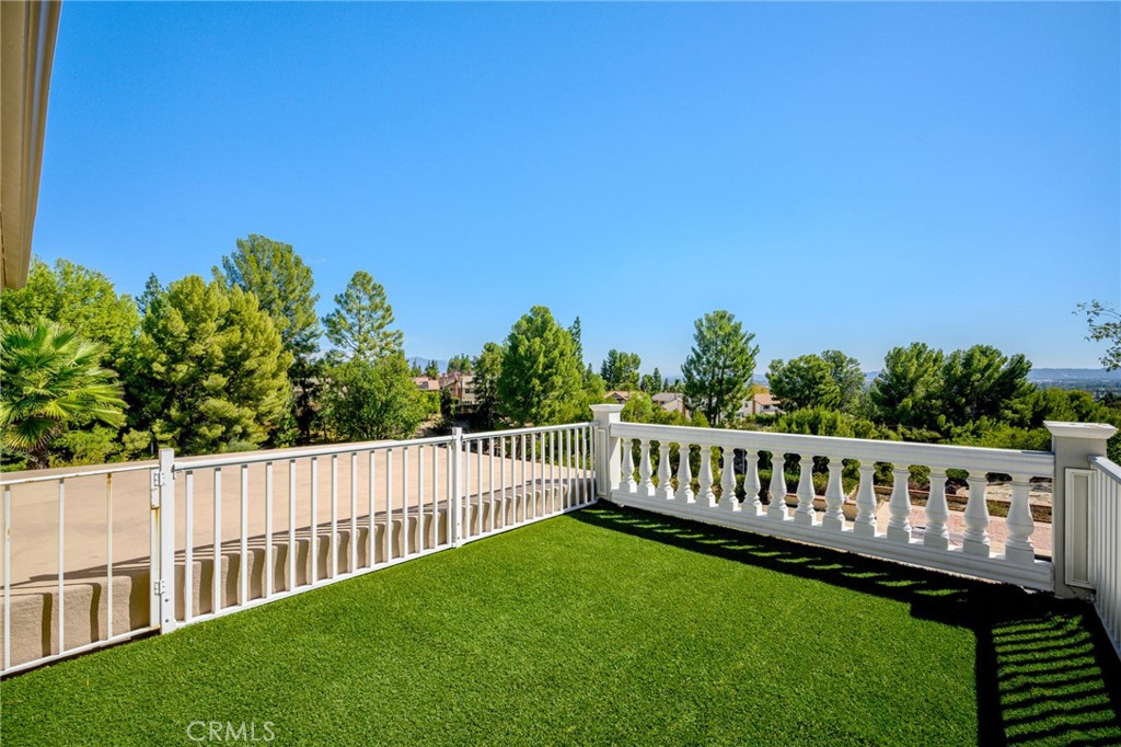 18536 Brymer Street Property Photo 27