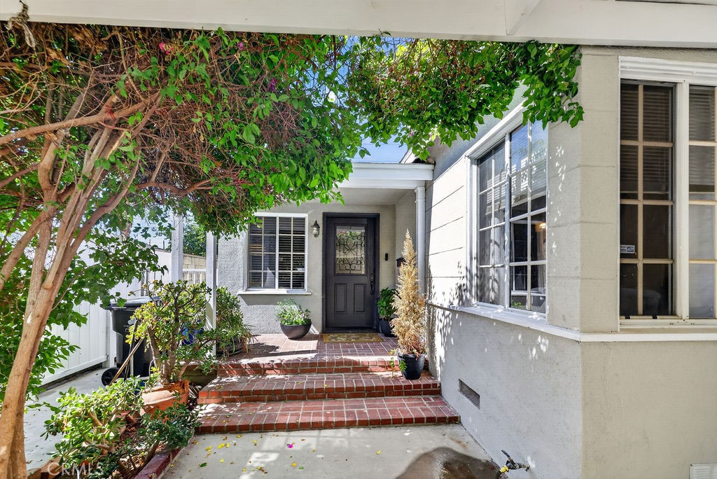 5711 Geyser Avenue Property Photo 40