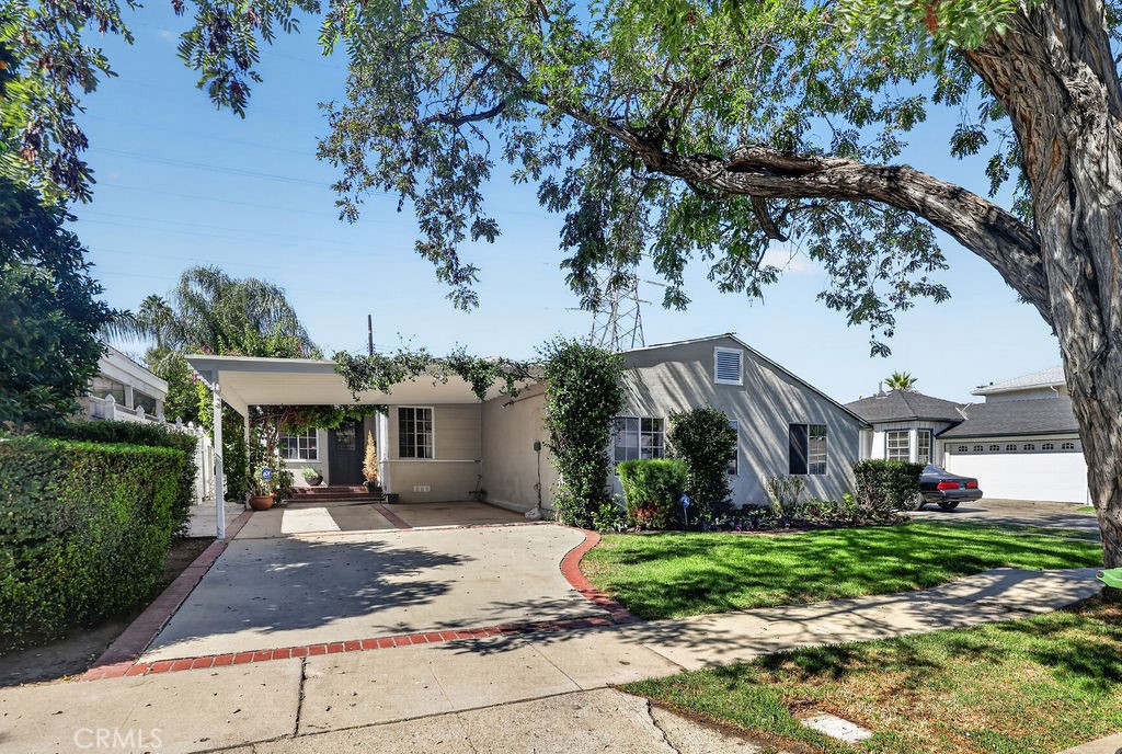 5711 Geyser Avenue Property Photo 42