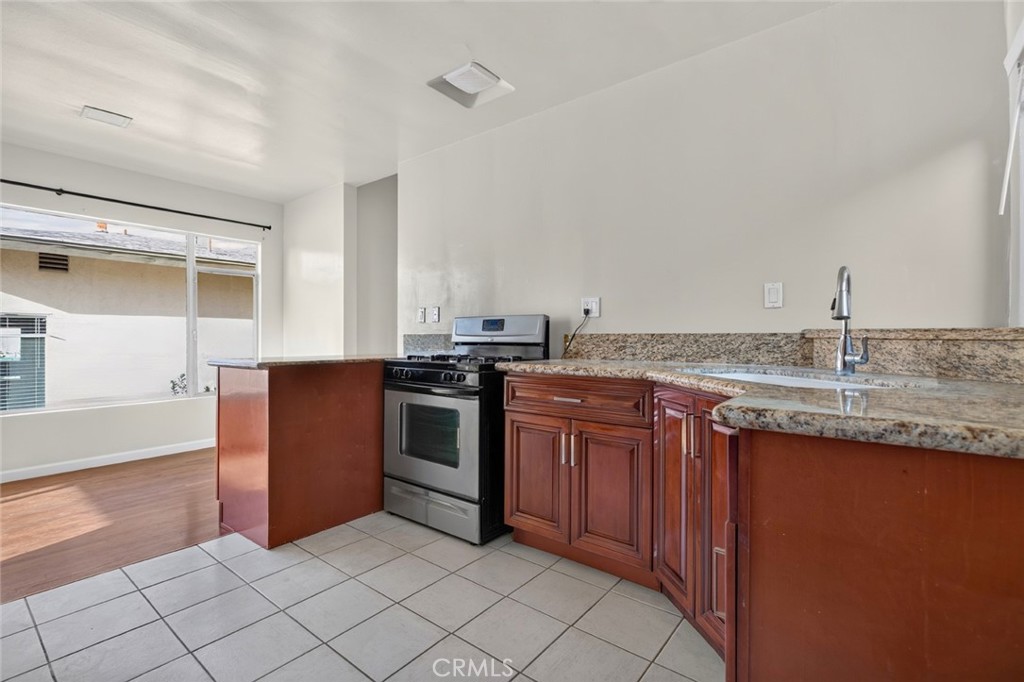 1440 Verd Oaks Dr A Property Photo 9