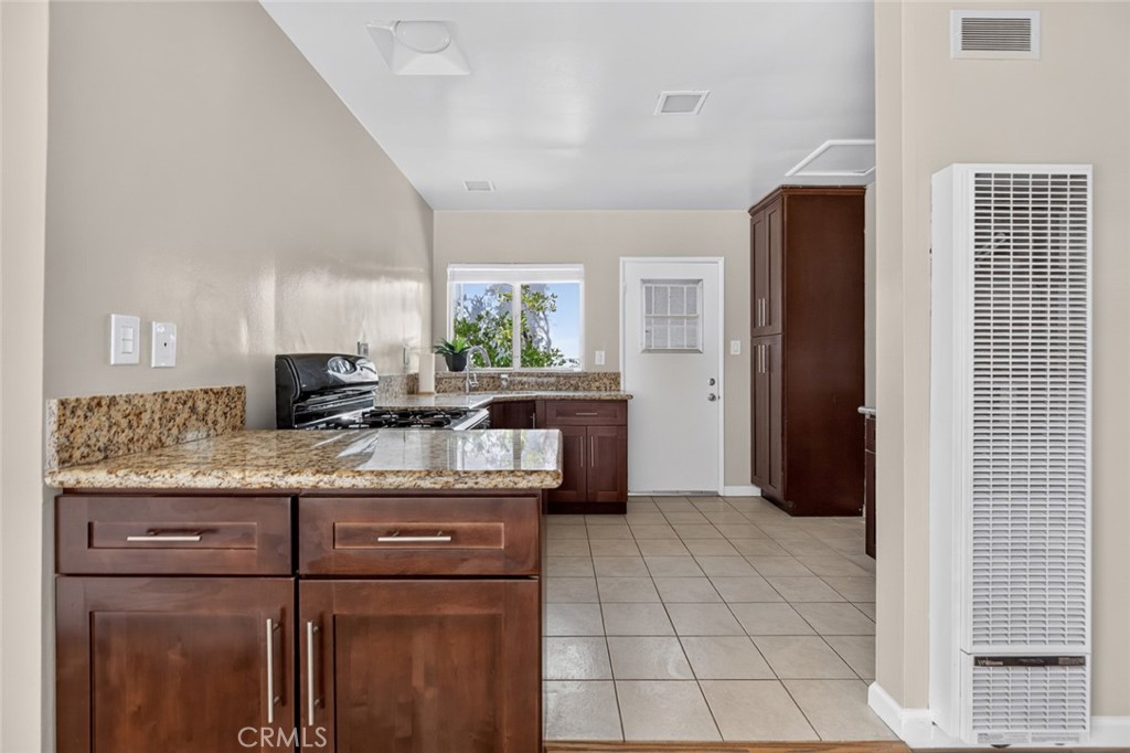 1442 Verd Oaks A Property Photo 7