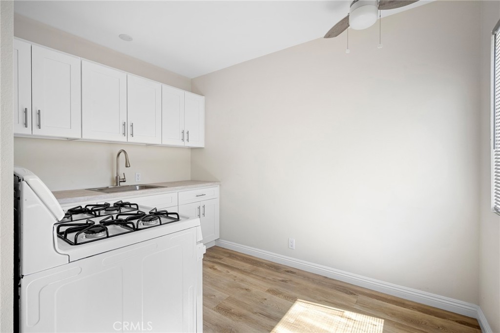 6250 Vineland Avenue 1 Property Photo 10