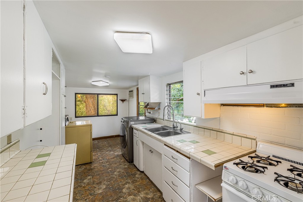 7444 Tranquil Drive Property Photo 12