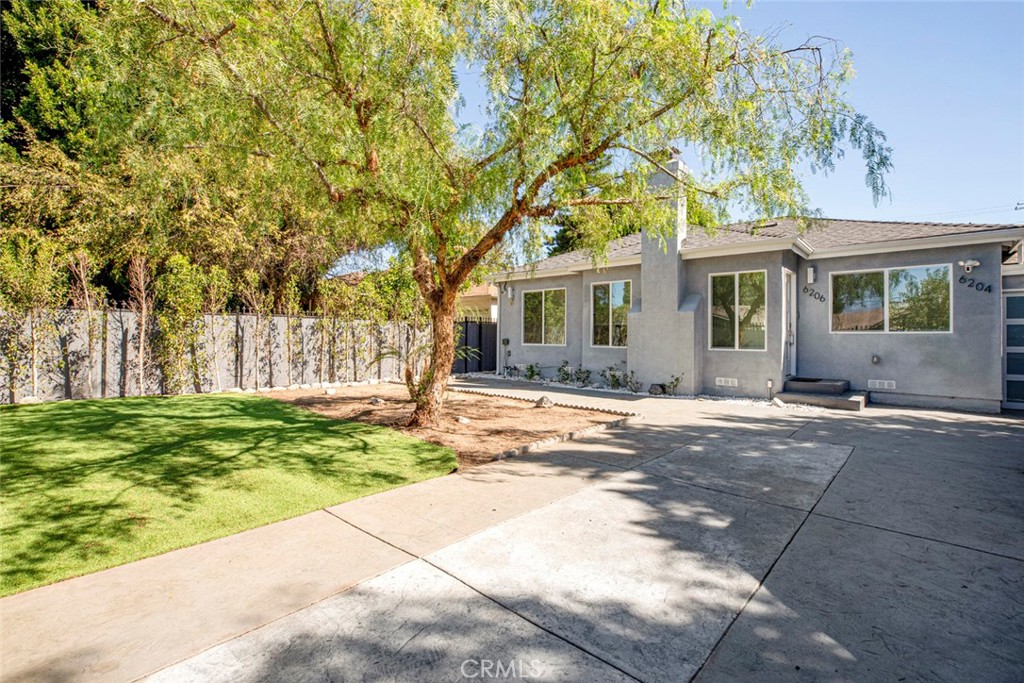 6206 Camellia Property Photo 1