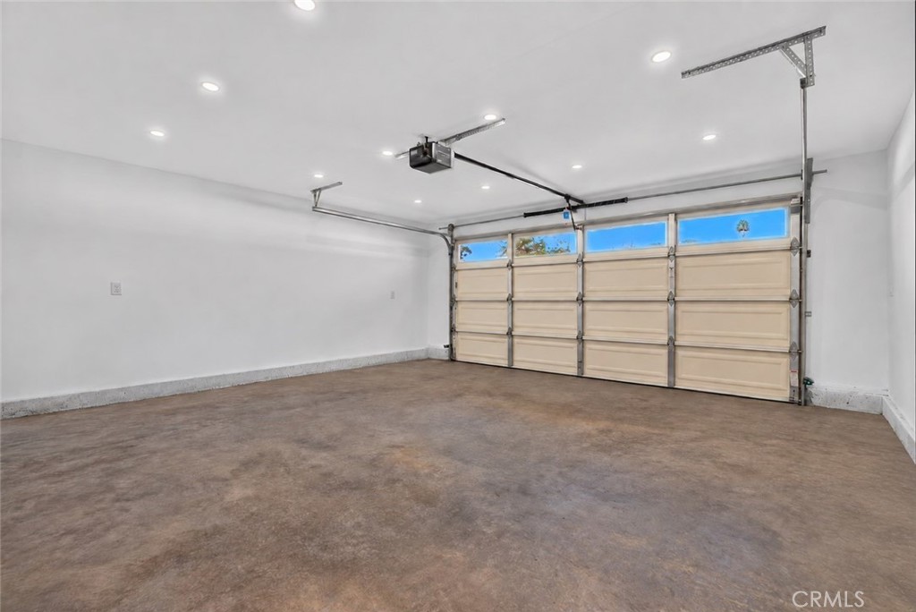 16445 Kingsbury Property Photo 53