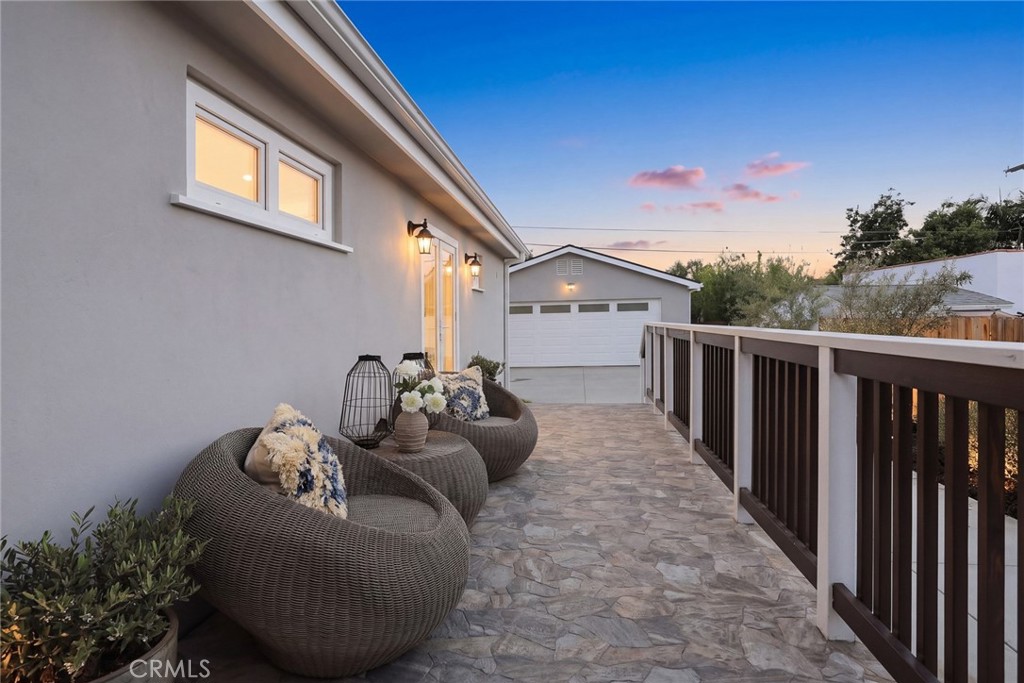 1362 Linden Property Photo 42