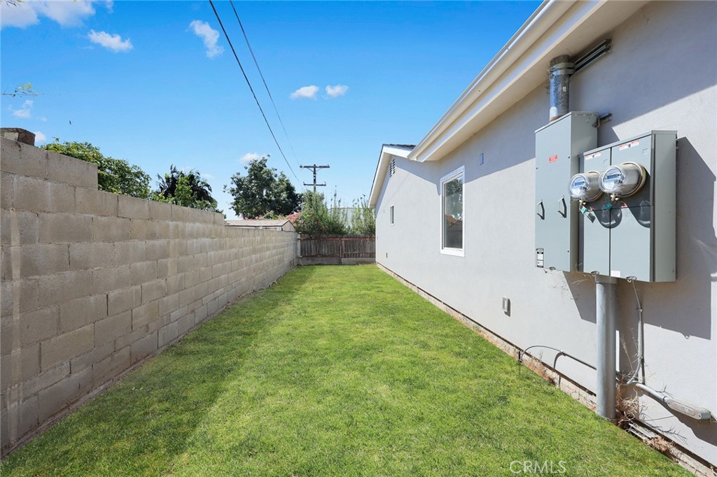 1362 Linden Property Photo 54