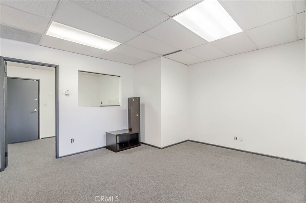 14847 Magnolia Boulevard 201 Property Photo 7