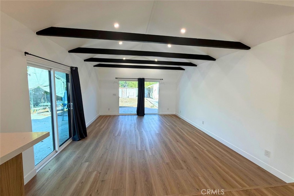 1828 Kenwood St Property Photo 14