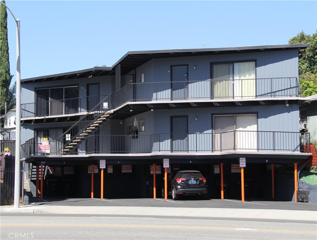 529 S Garfield Avenue Property Photo 1