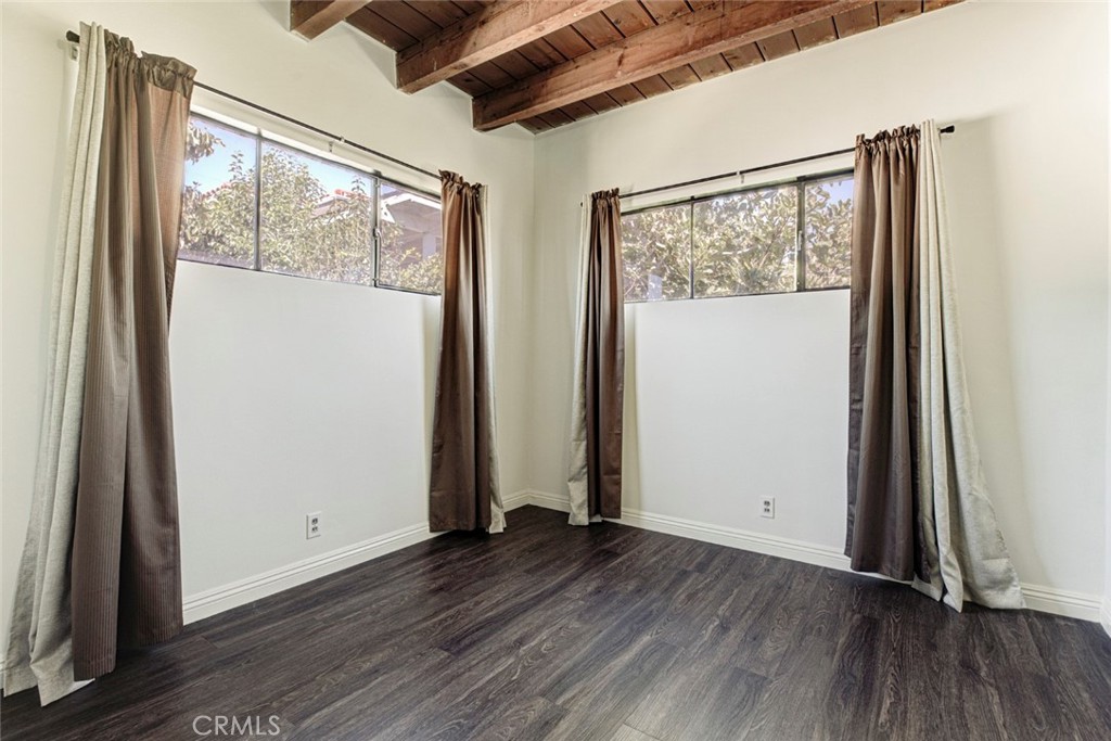529 S Garfield Avenue Property Photo 10
