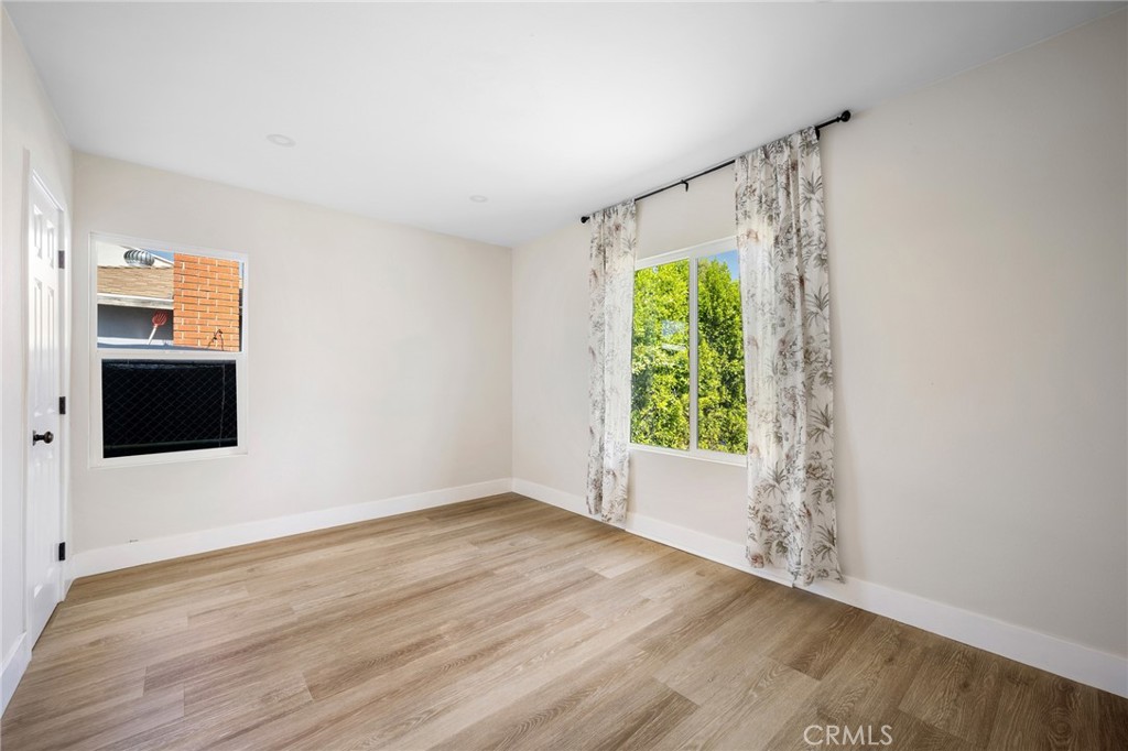 8881 Morehart Avenue Property Photo 12