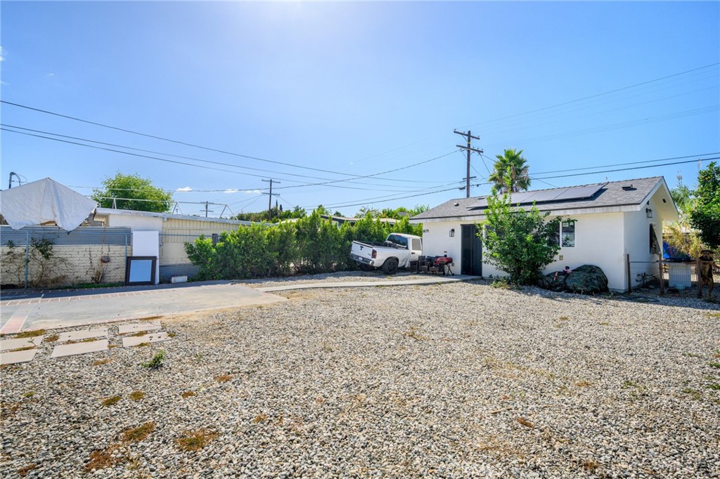8881 Morehart Avenue Property Photo 22