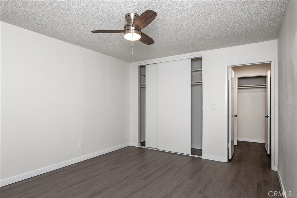 14807 Parthenia Property Photo 9