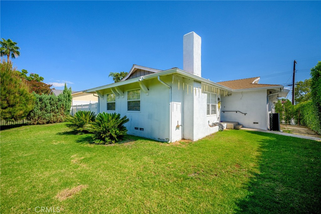 10502 Woodley Avenue Property Photo 33