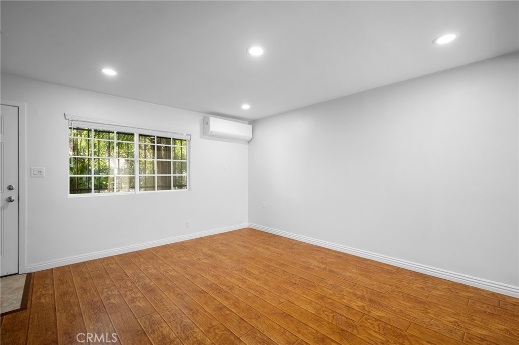 7176 Valmont Street Property Photo 7