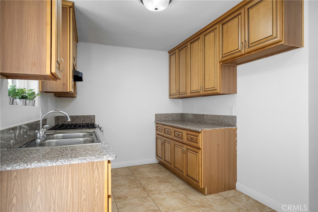 7176 Valmont Street Property Photo 10