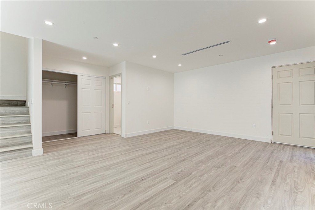 7856 Kyle Property Photo 10