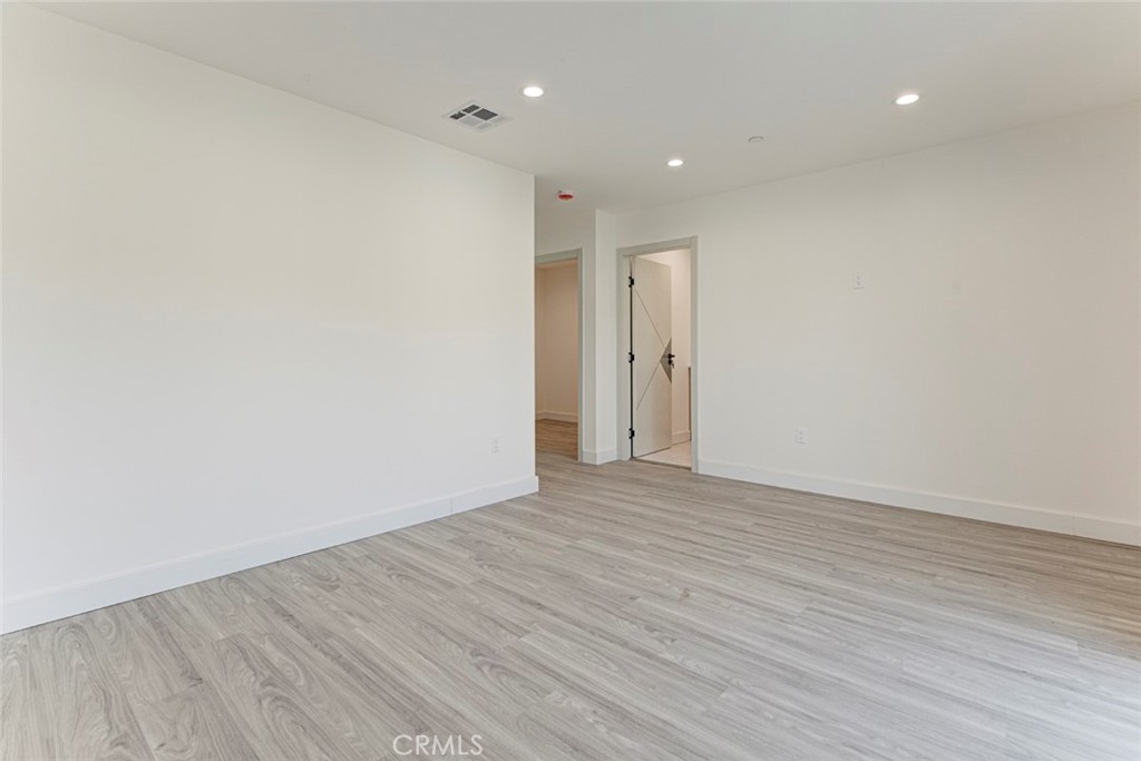 7856 Kyle Property Photo 33