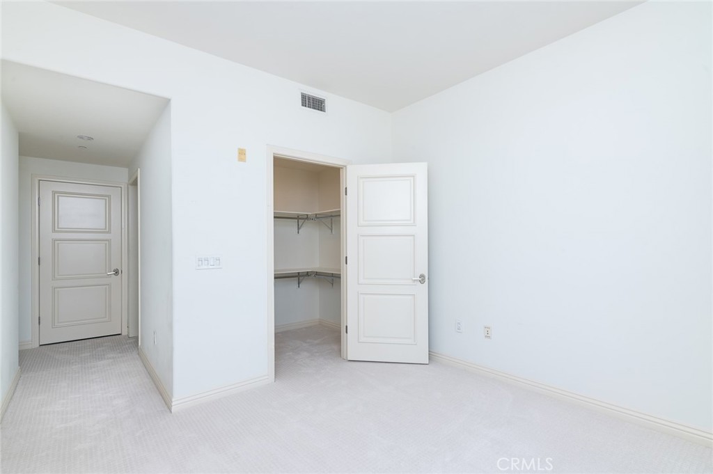 607 Caruso Avenue Property Photo 17
