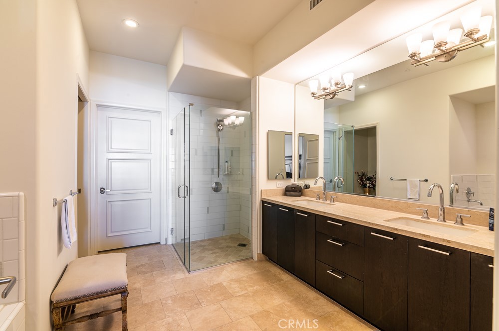 607 Caruso Avenue Property Photo 20
