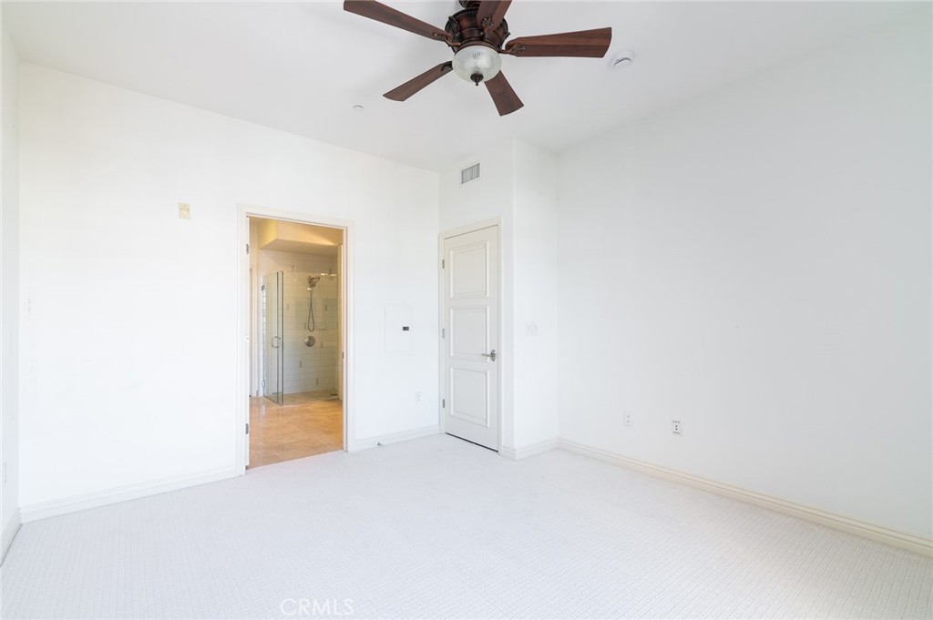 607 Caruso Avenue Property Photo 22