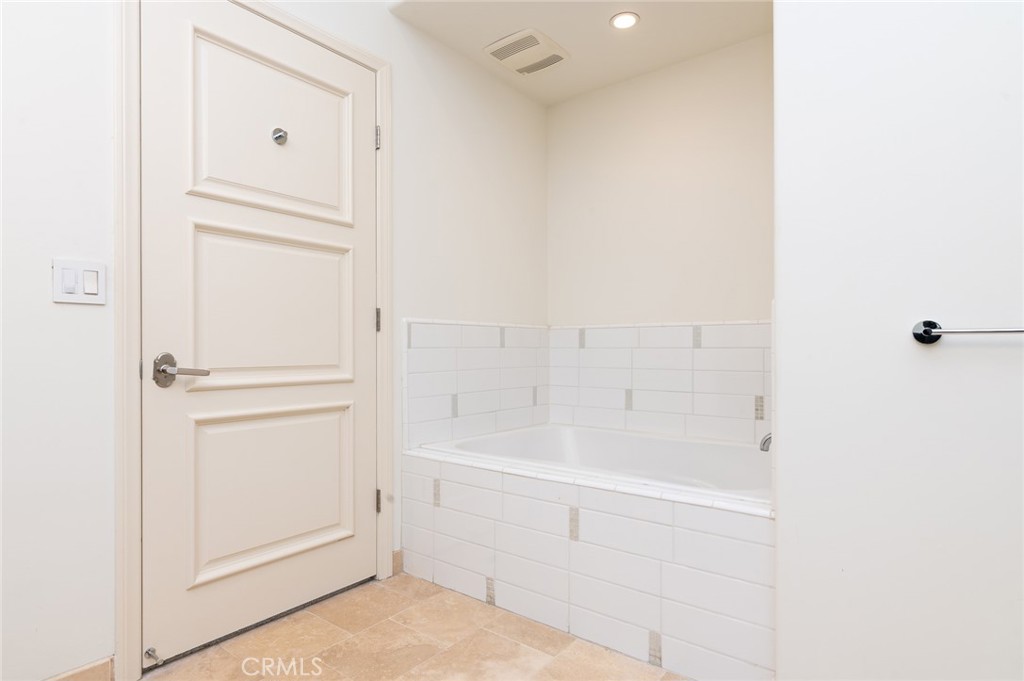 607 Caruso Avenue Property Photo 25