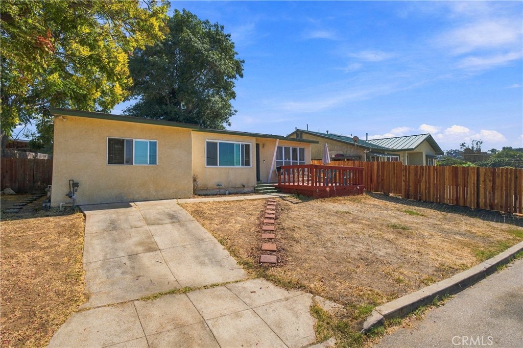 3139 Winlow Street Property Photo 3