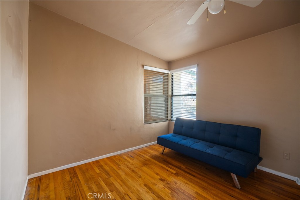 3139 Winlow Street Property Photo 11