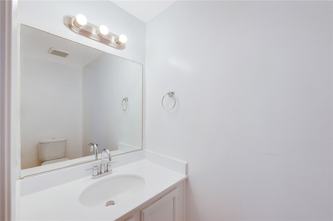 14425 Foothill 24 Property Photo 20